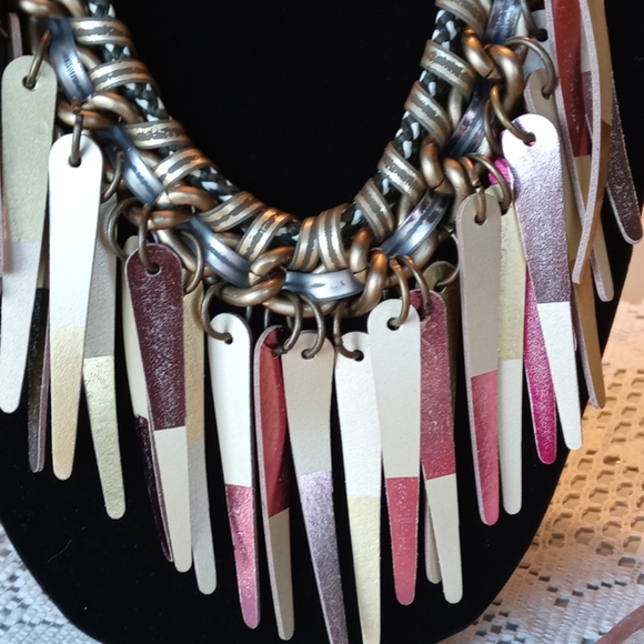 Necklace & Heels 9M & Bundle